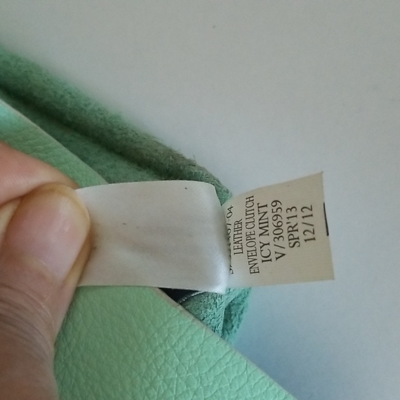 Gap Mint Green Envelope Leather Clutch - Picture 9 of 14